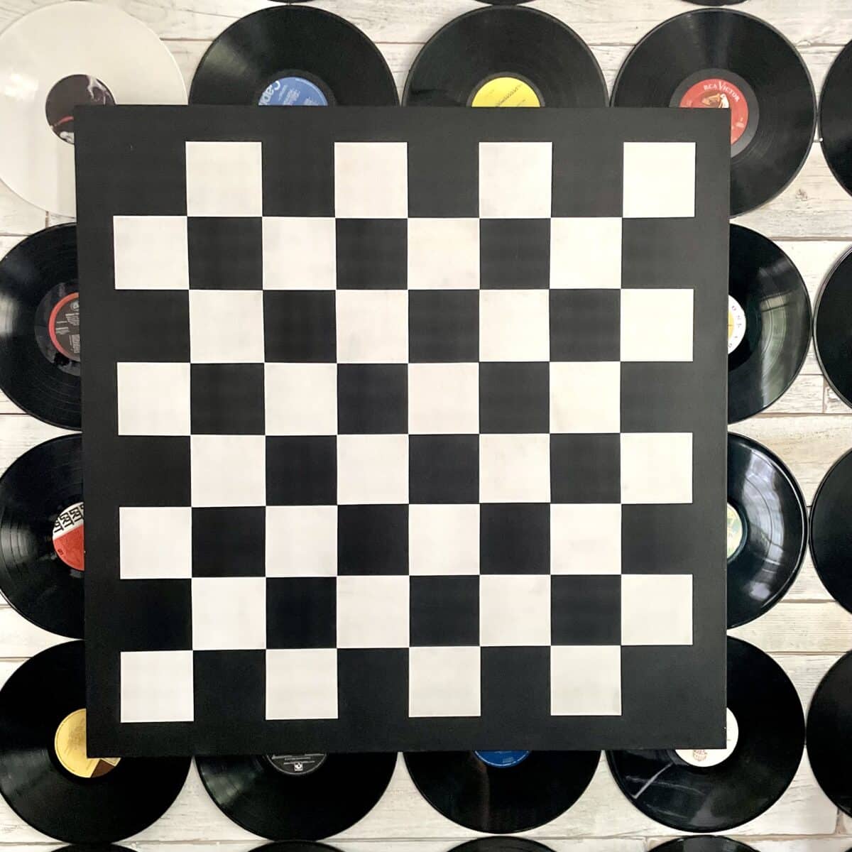 CHEEKY CHECKERS Painting ratchet gold art & design